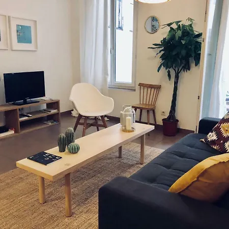 Le Studio Des Artistes Apartment